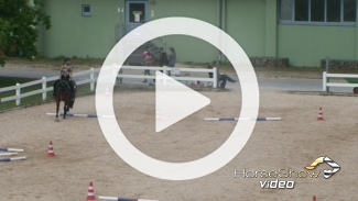 Play video